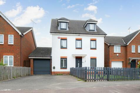 5 bedroom detached house for sale