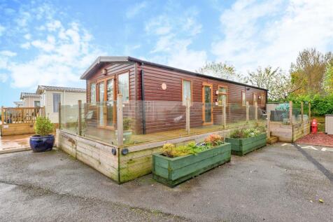 3 bedroom park home for sale