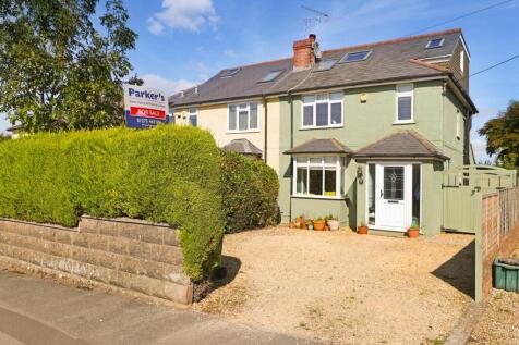4 bedroom semi-detached house for sale