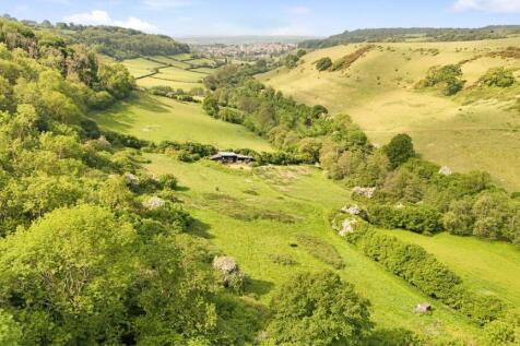 Tyley Bottom, Wotton