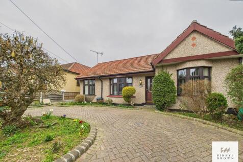 2 bedroom semi-detached bungalow for sale