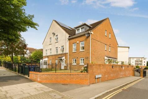 Russell Lane, London N20 4 bed house for sale