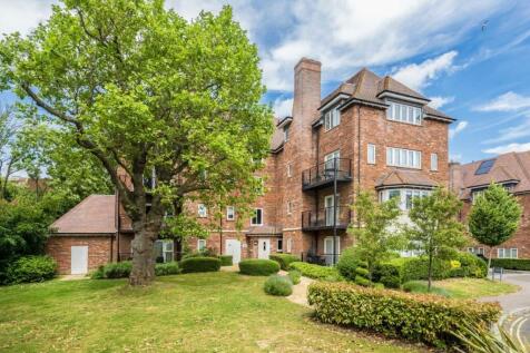 Guardhouse Way, London NW7 2 bed flat for sale