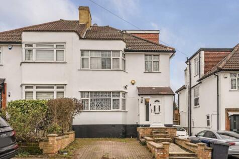 4 bedroom semi-detached house for sale