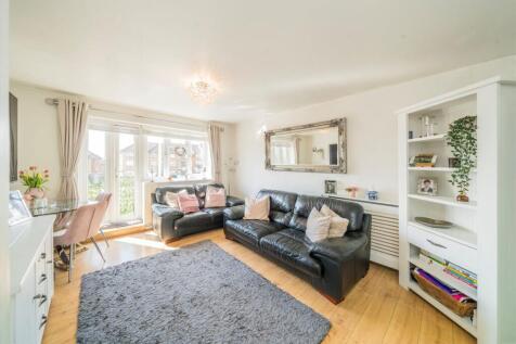 Basing Way, London N3 2 bed flat for sale