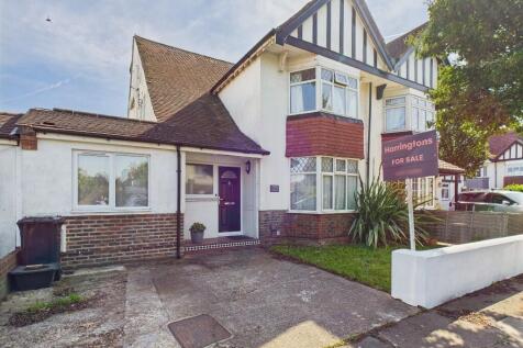 5 bedroom semi-detached house for sale
