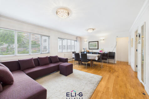 Highfield Court, Highfield Road, NW11 2 bed flat for sale