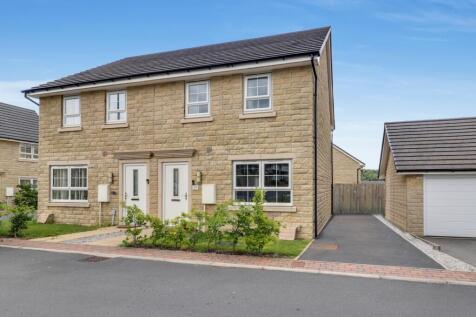 Weavers Avenue, Golcar, Huddersfield... 3 bed semi