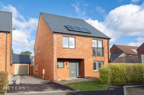 Juno Road, St Leonards, Ringwood, BH24 4 bed detached house for sale