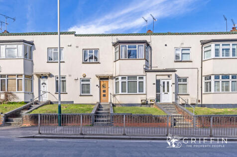 2 bedroom maisonette for sale