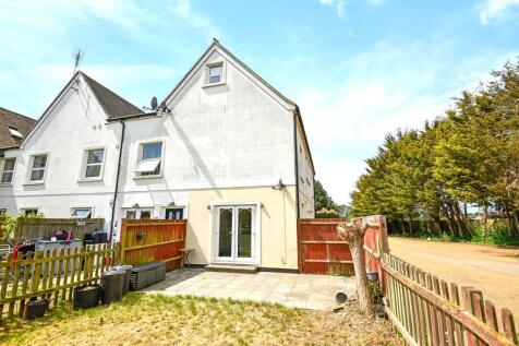 2 bedroom barn conversion for sale