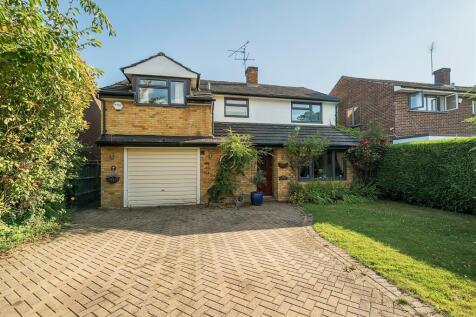 5 bedroom detached house for sale