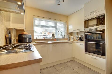 4 bedroom house for sale