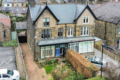 5 bedroom semi-detached house for sale