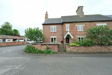 5 bedroom semi-detached house for sale