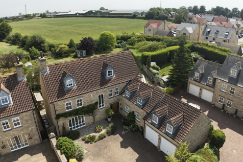 Fair Field Waltham on The Wolds 5 bed detached house for sale