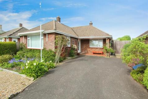 Lepe Road, Southampton SO45 2 bed detached bungalow for sale