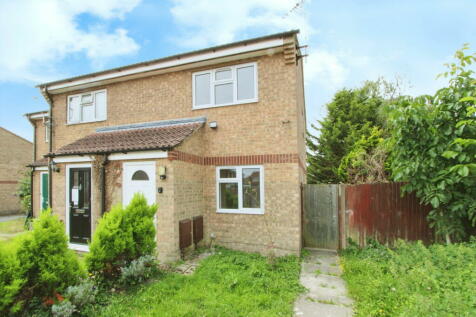 2 bedroom semi-detached house for sale