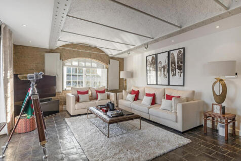 Ivory House, St Katharine Dock, London 4 bed flat for sale