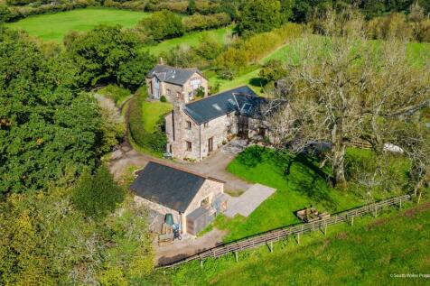 4 bedroom barn conversion for sale