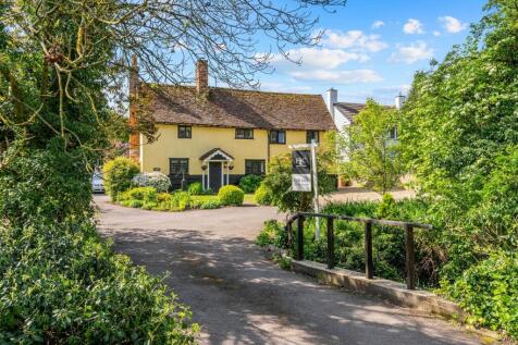 3 bedroom cottage for sale