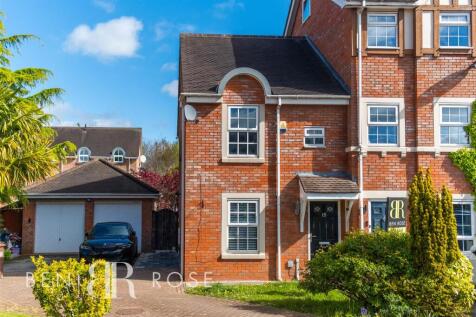 3 bedroom end of terrace house for sale