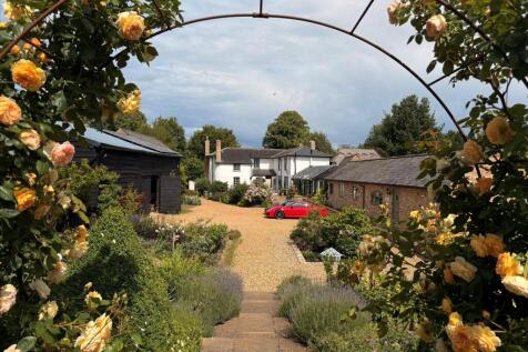 Broad End, Elsworth, Cambridge... 5 bed farm house for sale