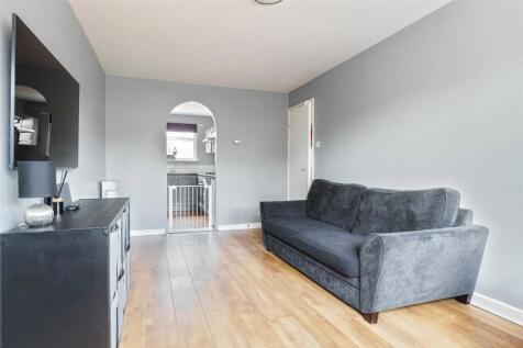 Liscombe, Berkshire RG12 1 bed apartment for sale