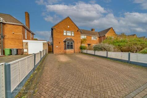 3 bedroom end of terrace house for sale