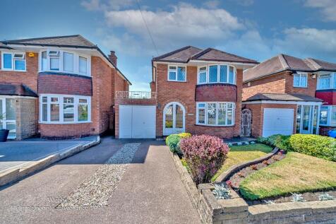 Lodge Road, Walsall WS4 3 bed detached house for sale