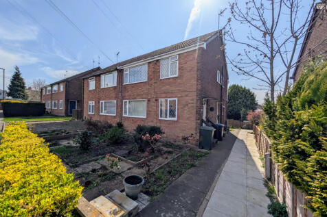 2 bedroom maisonette for sale
