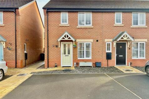 3 bedroom end of terrace house for sale