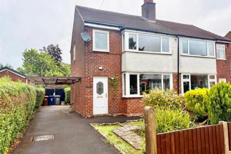 3 bedroom semi-detached house for sale