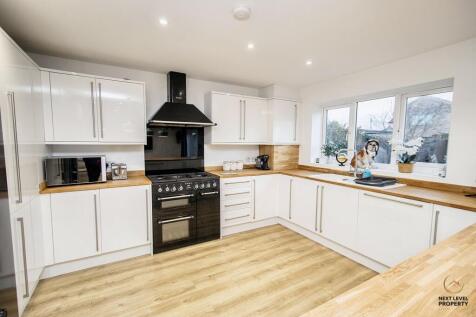 Back Road, Murrow, PE13 4 bed detached house for sale