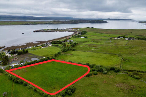 Aultbea IV22 4 bed property with land for sale