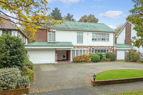 Bracken Drive, Chigwell IG7 5 bed detached house for sale