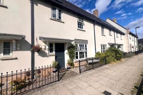 Scribers Drive, Upton, Northampton NN5 3 bed terraced house for sale