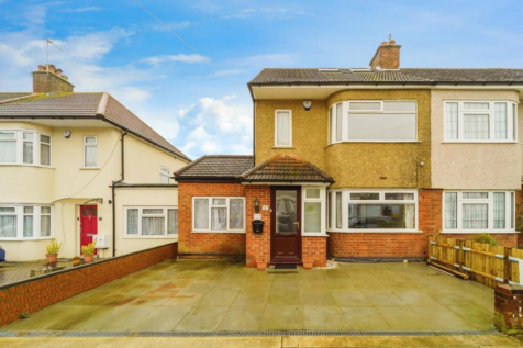 Exmouth Road, Ruislip HA4 4 bed end of terrace house for sale