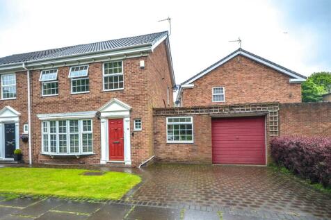 3 bedroom end of terrace house for sale
