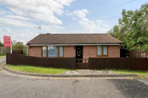 2 bedroom detached bungalow for sale