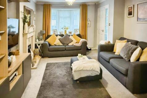 Stirling Drive, Thurnby, Leicester, LE7 3 bed semi