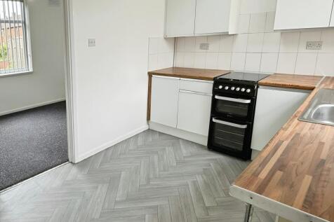 Thomasson Road, Leicester, Leicester... 3 bed semi