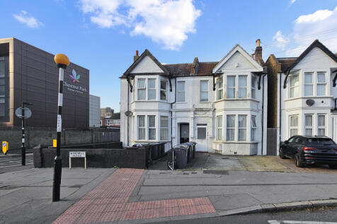 1 Windmill Road, Croydon CR0 2 bed flat for sale