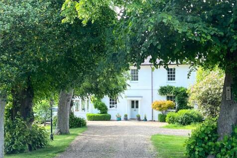 Ray Lane, Lingfield RH7 7 bed link detached house for sale