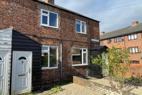 2 bedroom cottage for sale