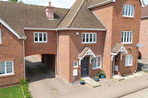 Wintney Street, Fleet GU51 3 bed terraced house for sale
