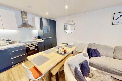 1 bedroom flat for sale