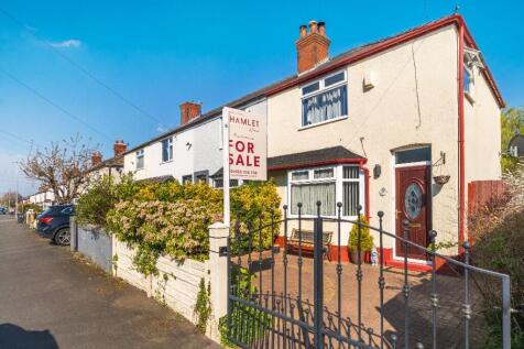 3 bedroom end of terrace house for sale