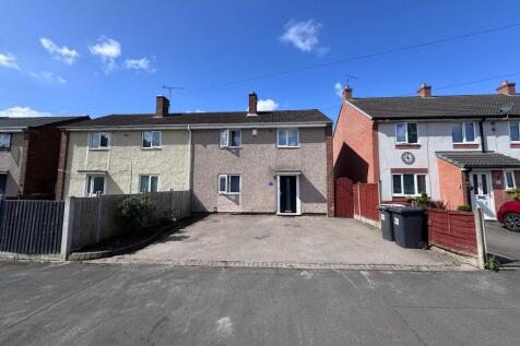 4 bedroom semi-detached house for sale