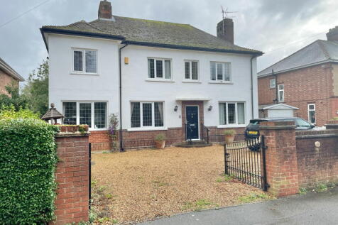 Elwyn Road, March 4 bed detached house for sale